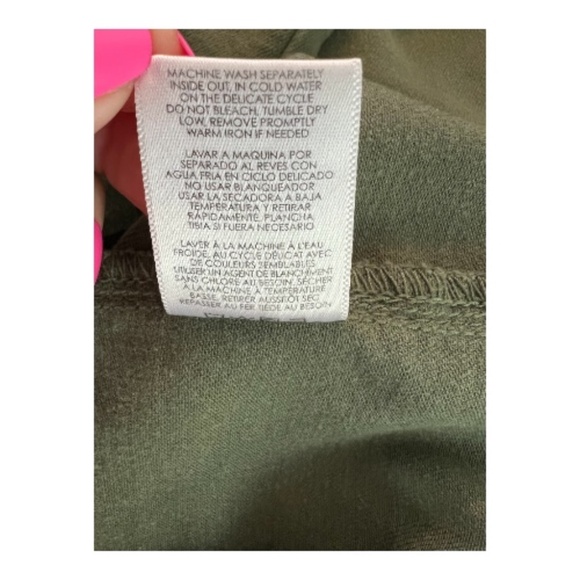 👖 EUC++ CABI Women’s Green Compass Jogger Utility Pants | Size 4 (Runs Big) - Picture 9 of 9
